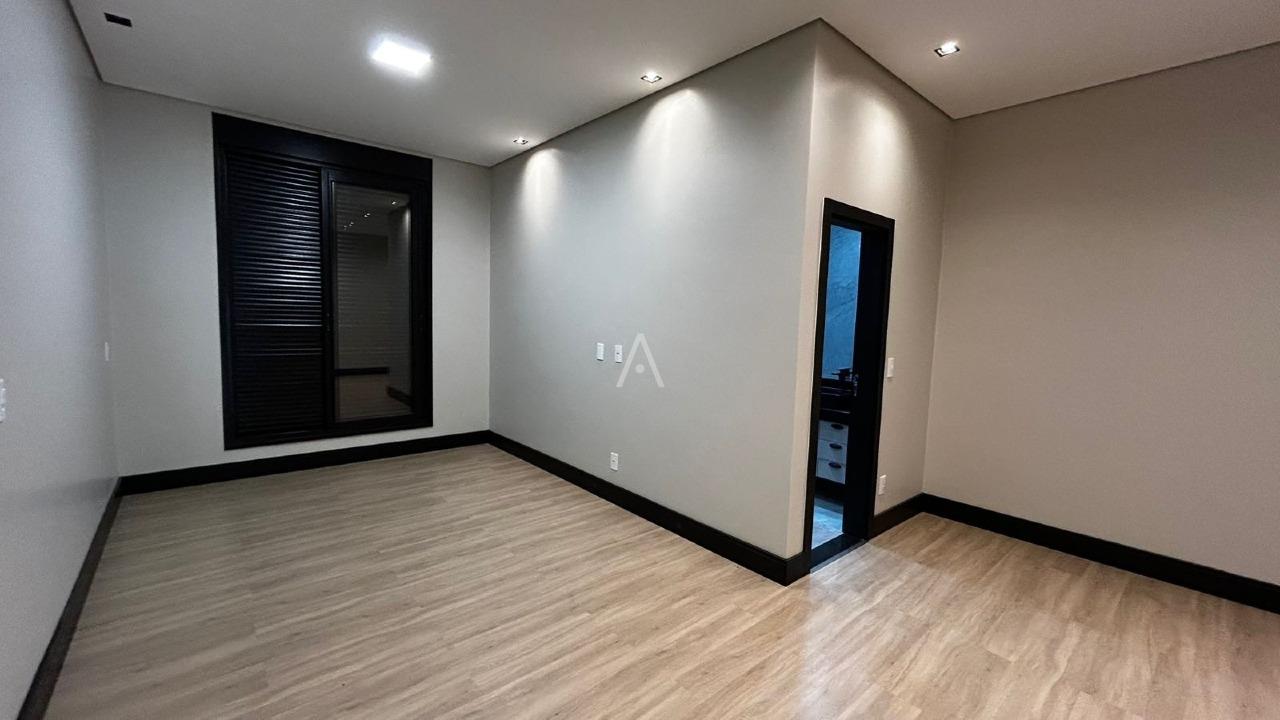 Casa Residencial para à venda no Bairro CANADA em CASCAVEL: