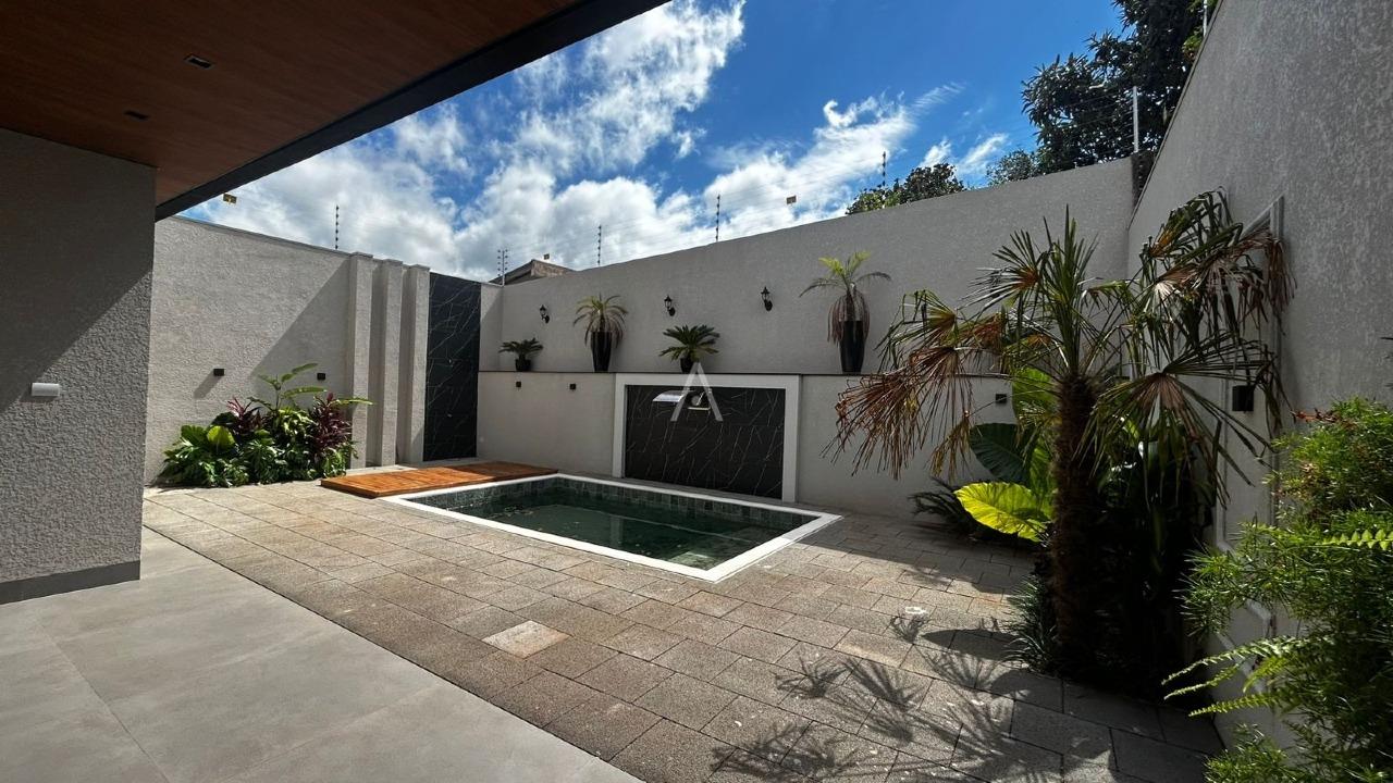 Casa Residencial para à venda no Bairro CANADA em CASCAVEL: