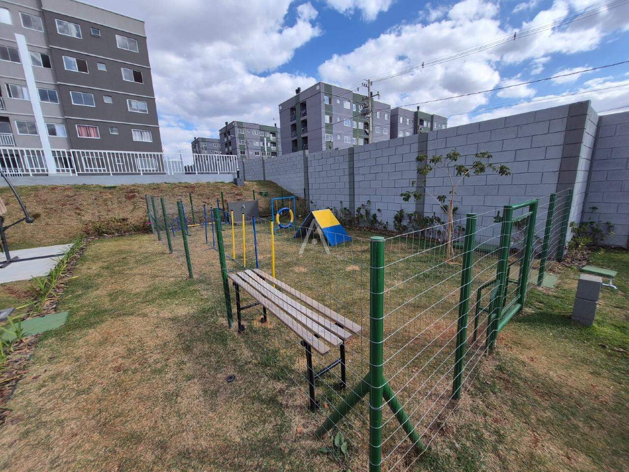 Apartamento para à venda no Bairro FLORAIS DO PARANA em CASCAVEL: 