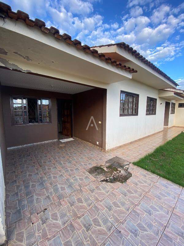 Casa Residencial para à venda no Bairro COUNTRY em CASCAVEL: 