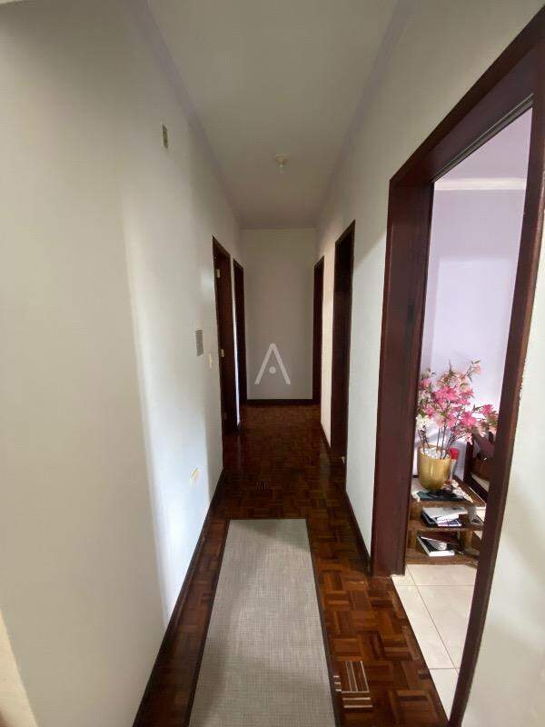 Casa Residencial para à venda no Bairro COUNTRY em CASCAVEL: 