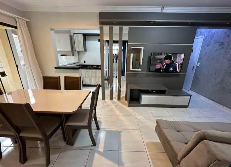 Apartamento para à venda no Bairro COQUEIRAL em CASCAVEL: 