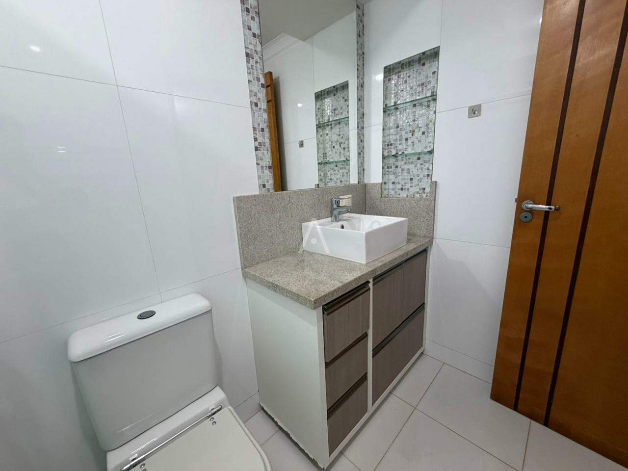 Apartamento para para aluguel no Bairro CENTRO em CASCAVEL: 