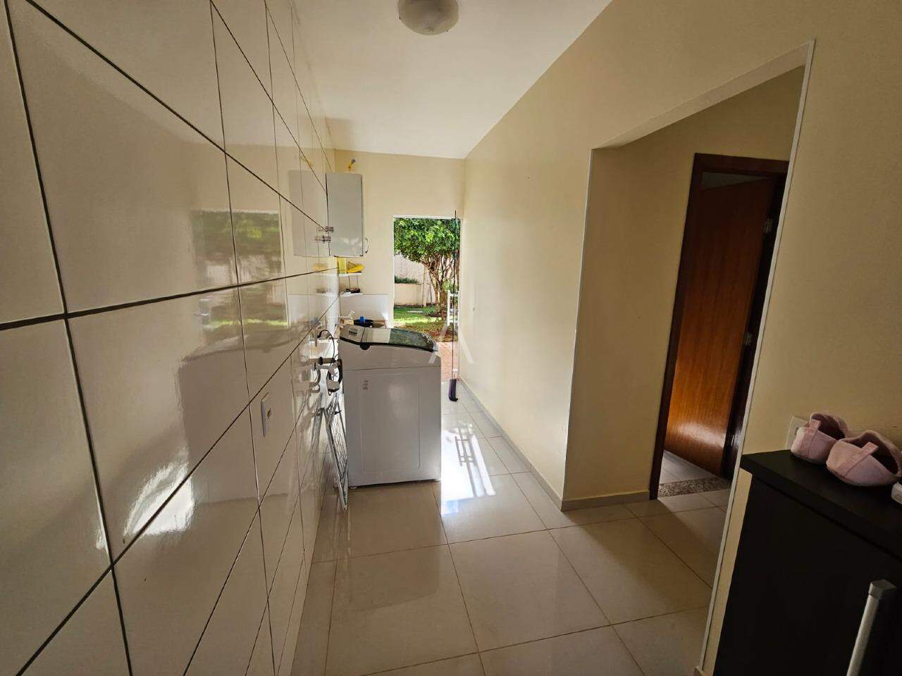 Casa Residencial para à venda no Bairro PACAEMBU em CASCAVEL: 