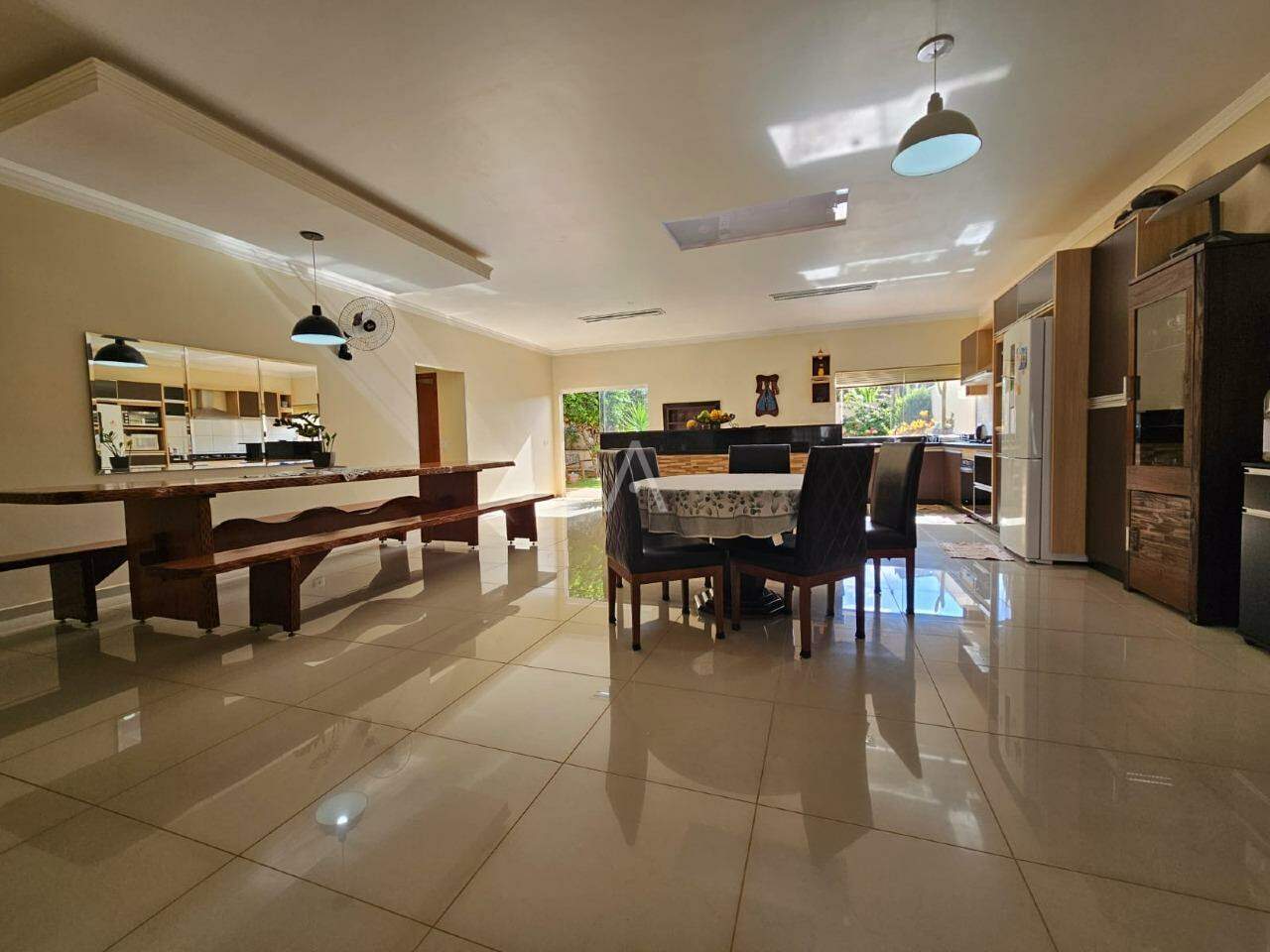Casa Residencial para à venda no Bairro PACAEMBU em CASCAVEL: 