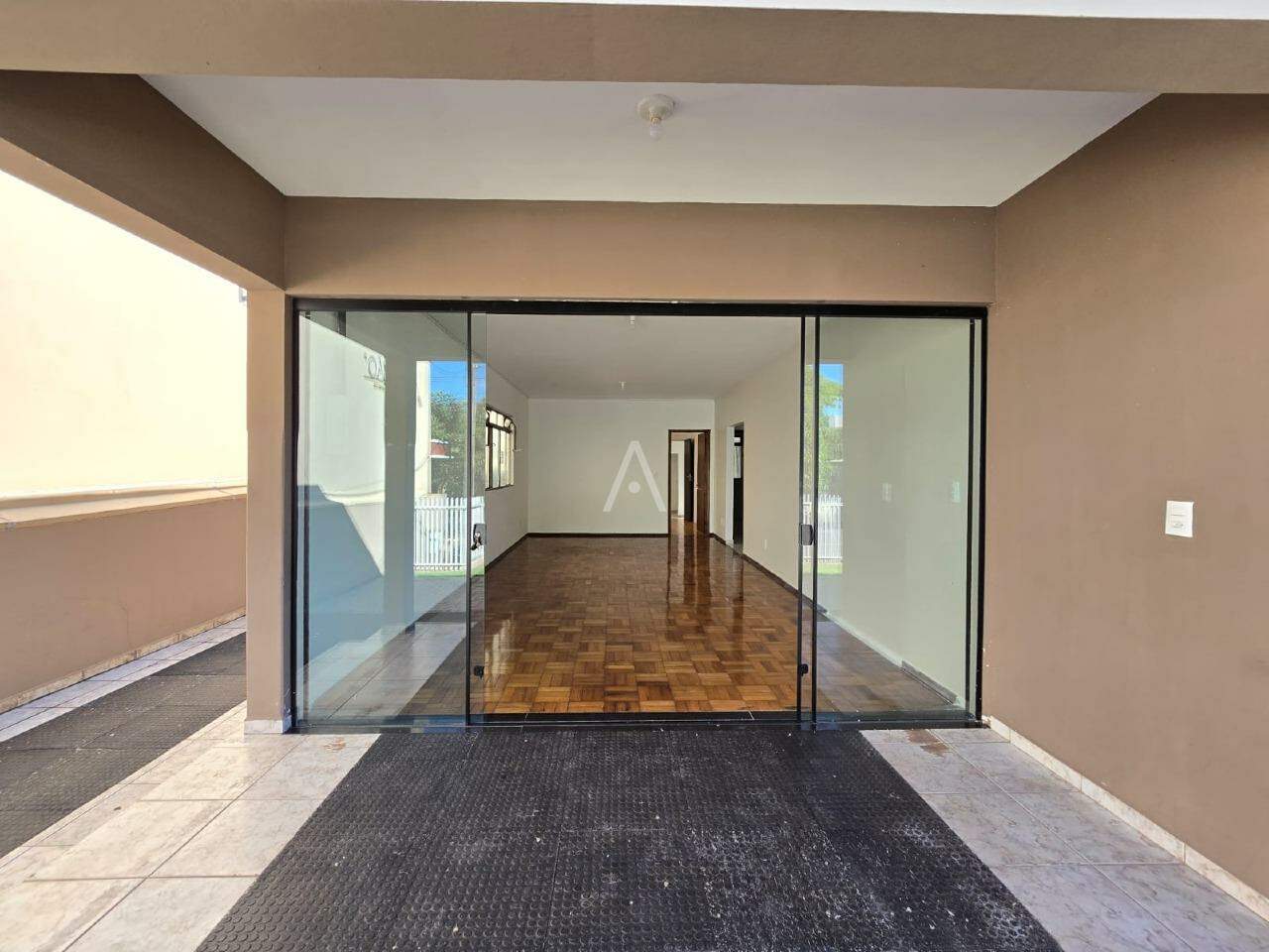 Casa Residencial para para aluguel no Bairro CENTRO em TOLEDO: 