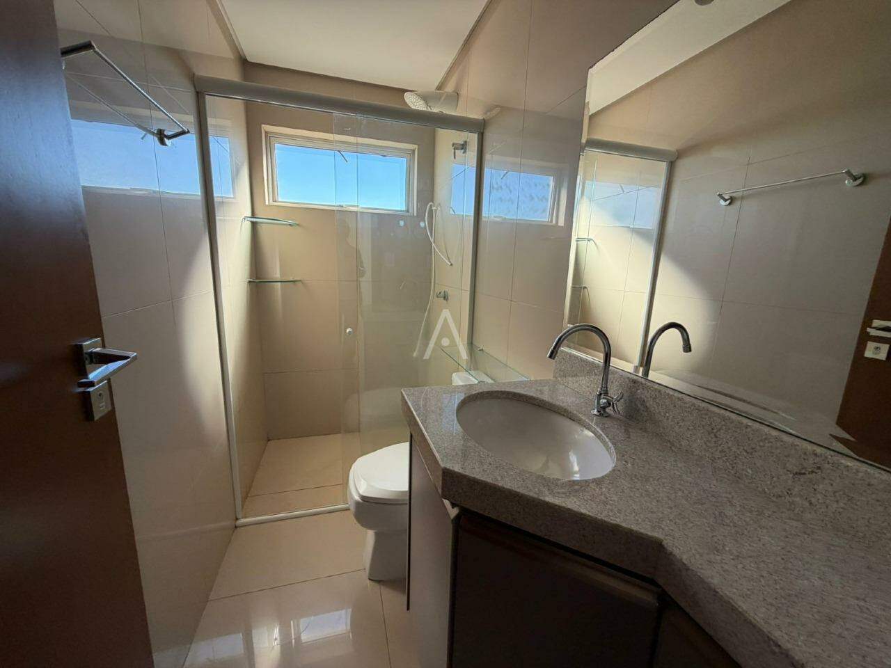 Apartamento para para aluguel no Bairro CENTRO em CASCAVEL: