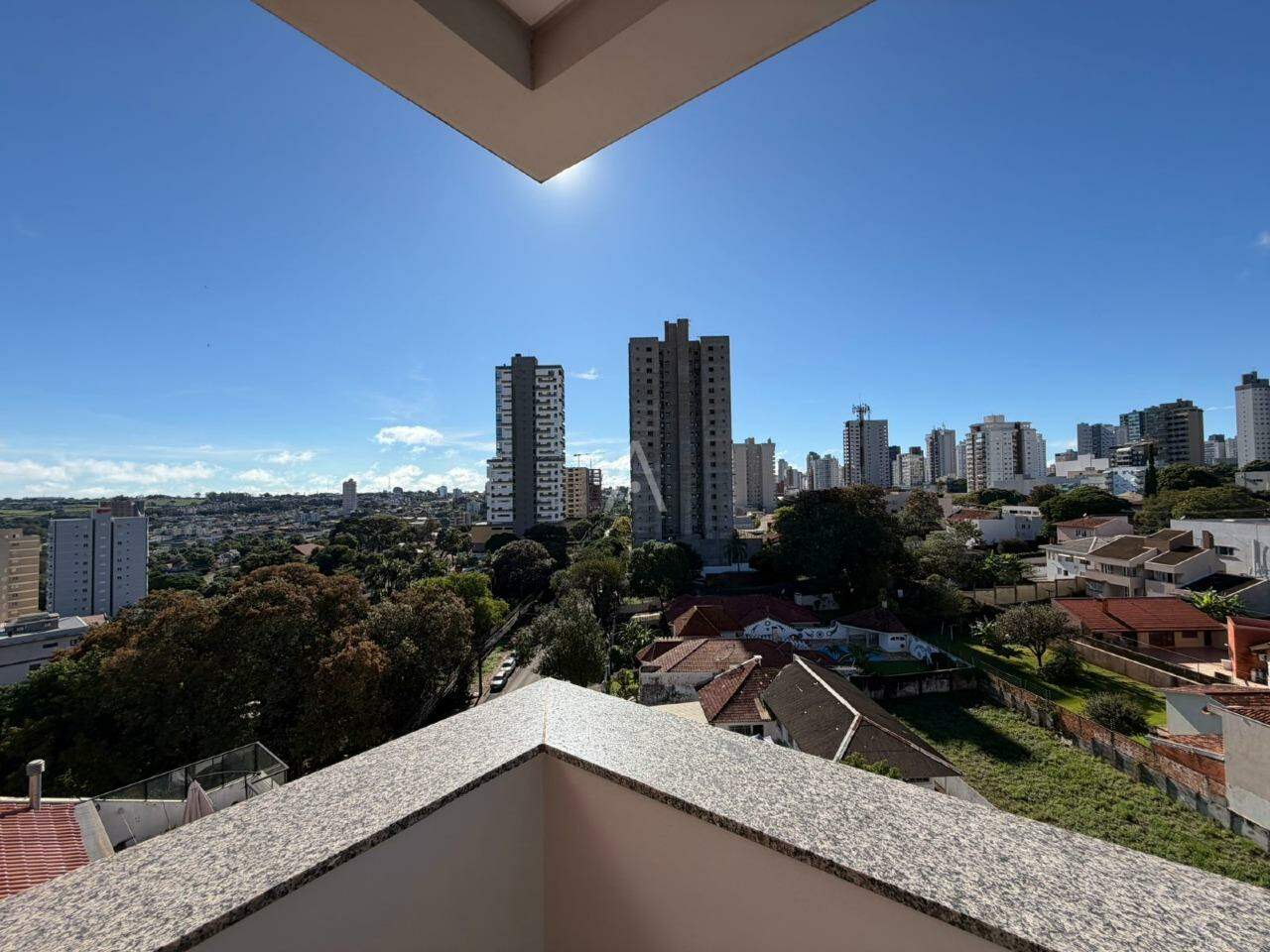 Apartamento para para aluguel no Bairro CENTRO em CASCAVEL: 
