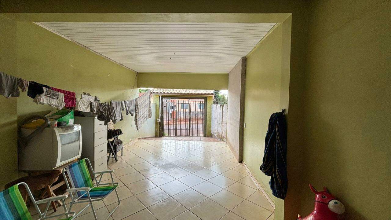 Casa Residencial para à venda no Bairro JARDIM PANORAMA em TOLEDO: 