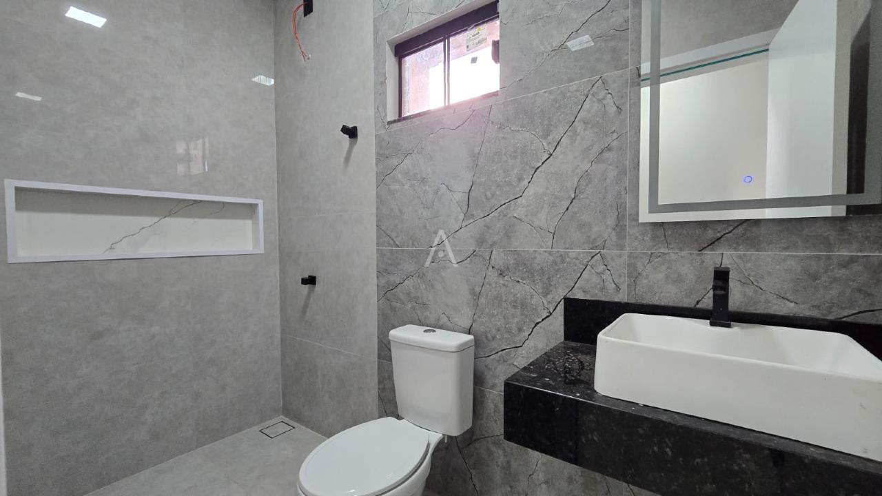 Casa Residencial para à venda no Bairro Cristo Rei em TOLEDO: 