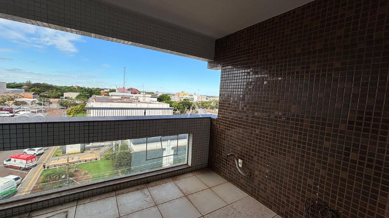Apartamento para à venda no Bairro CENTRO em TOLEDO: 