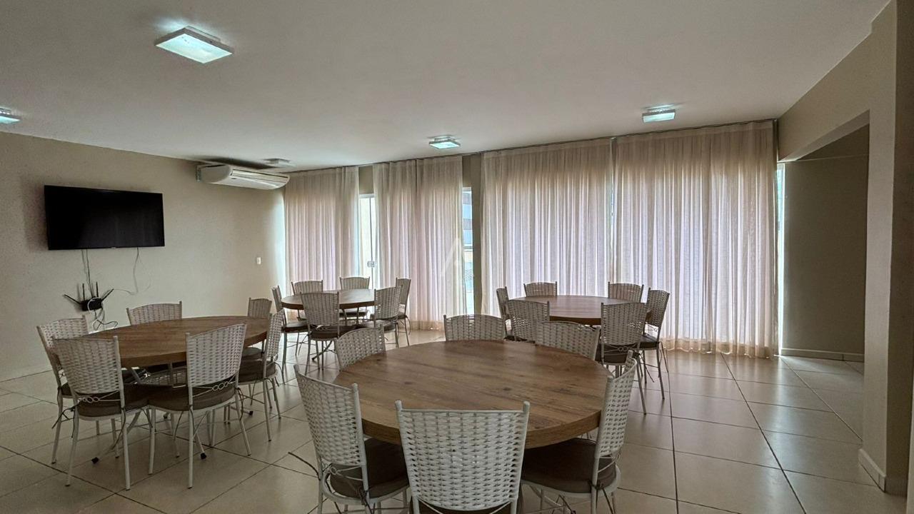 Apartamento para à venda no Bairro CENTRO em TOLEDO: 