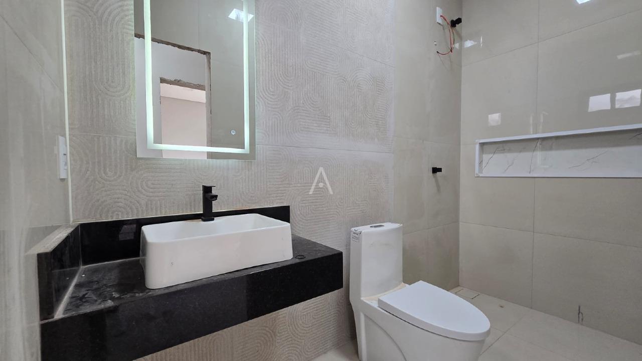 Casa Residencial para à venda no Bairro Cristo Rei em TOLEDO: 