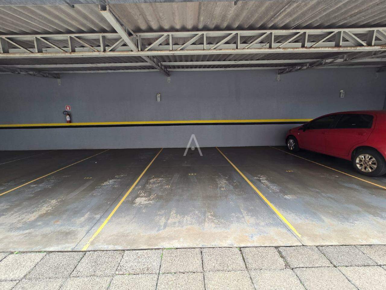 Apartamento para à venda no Bairro VILA INDUSTRIAL em TOLEDO: