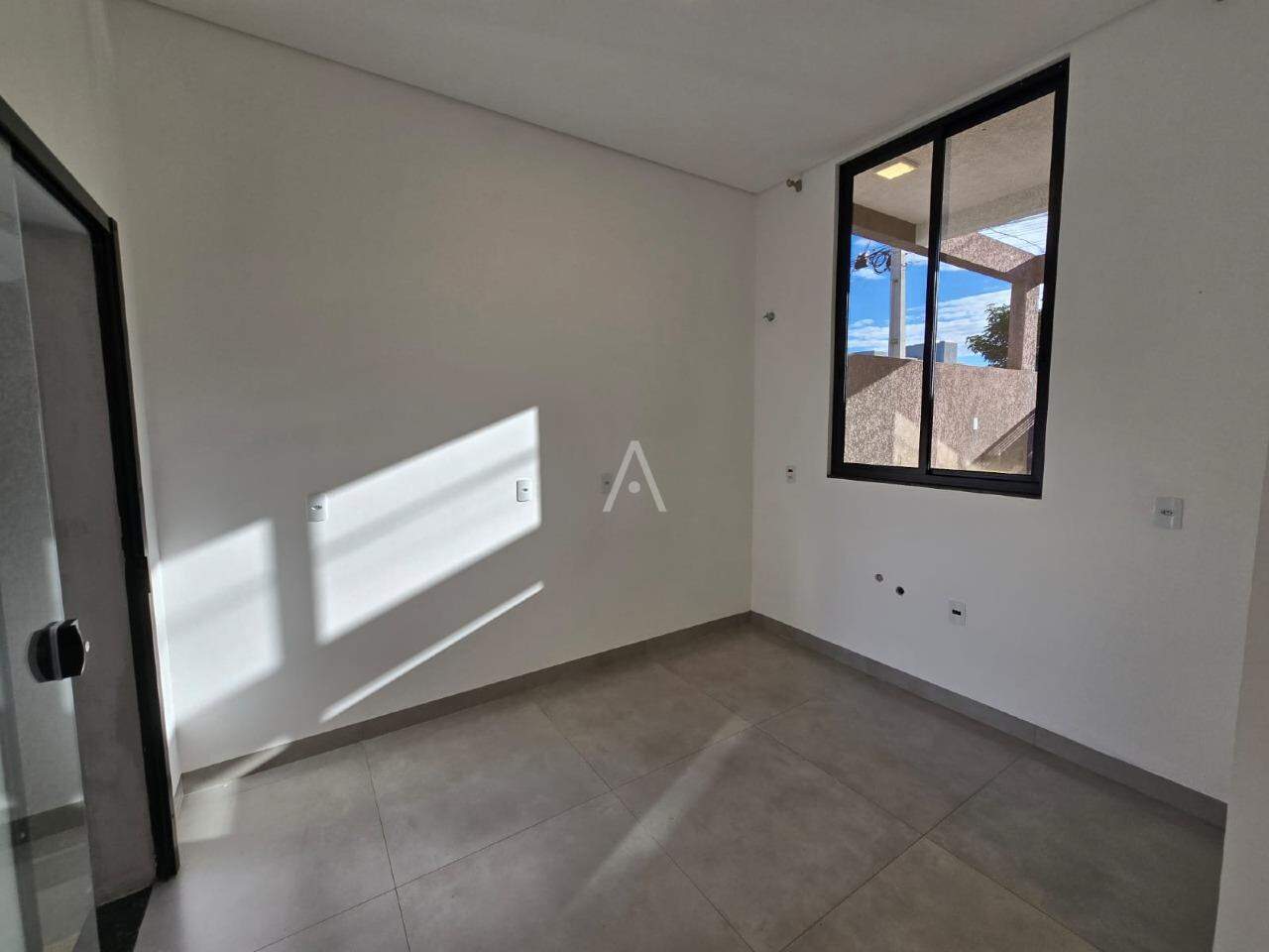Casa Residencial para para aluguel no Bairro JARDIM COOPAGRO em TOLEDO: