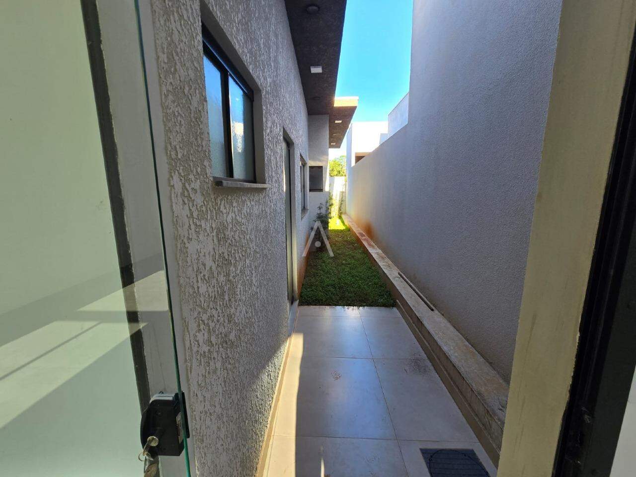 Casa Residencial para para aluguel no Bairro JARDIM COOPAGRO em TOLEDO: 