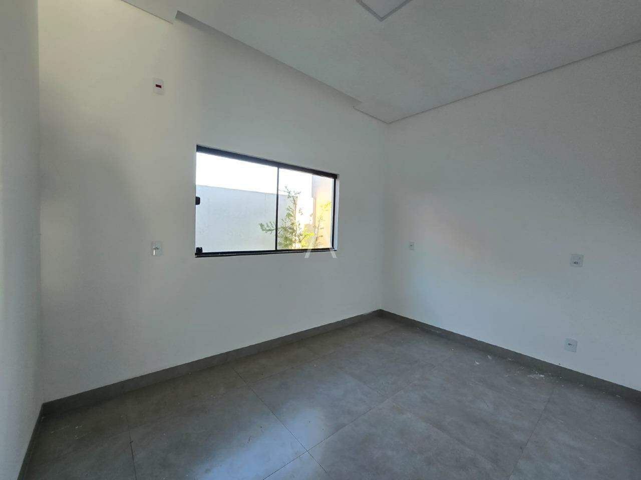 Casa Residencial para para aluguel no Bairro JARDIM COOPAGRO em TOLEDO: 