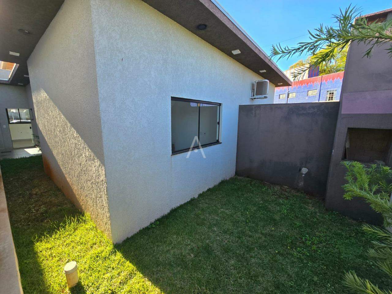 Casa Residencial para para aluguel no Bairro JARDIM COOPAGRO em TOLEDO: 