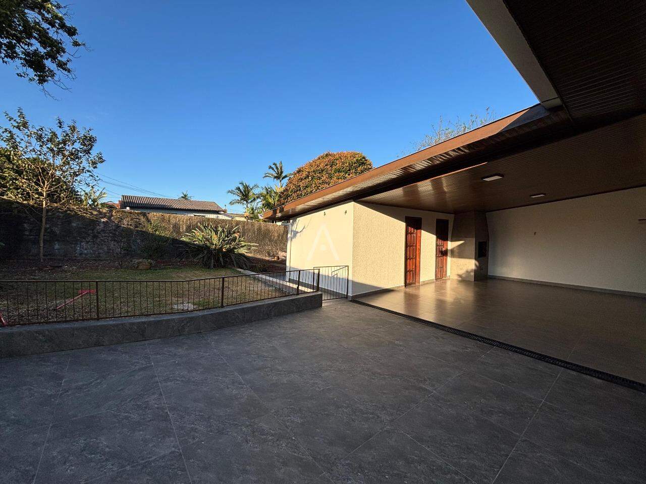 Casa Residencial para à venda no Bairro SAO CRISTOVAO em CASCAVEL: 