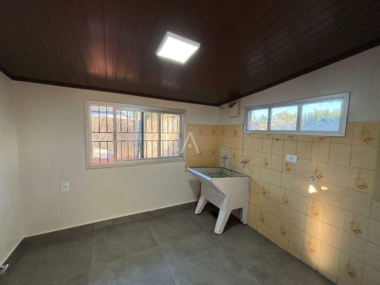 Casa Residencial para à venda no Bairro SAO CRISTOVAO em CASCAVEL: 