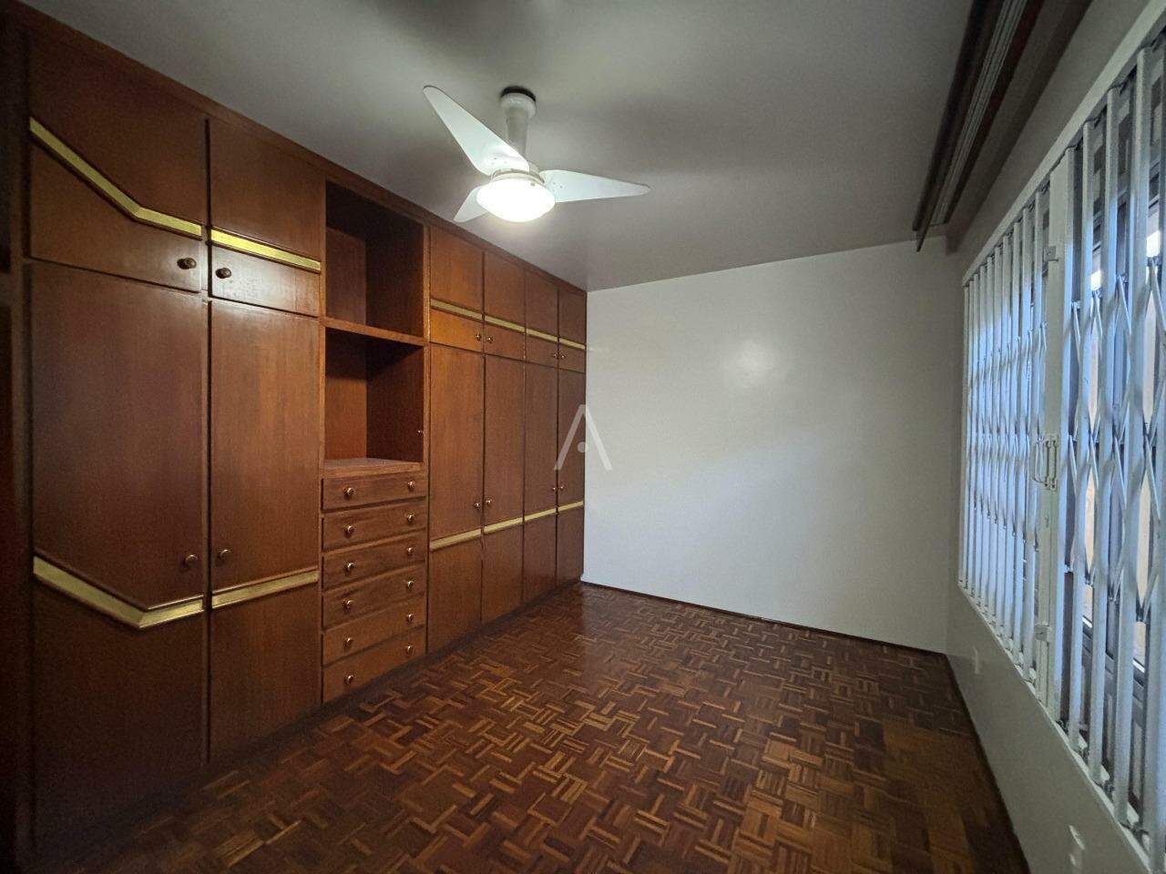 Casa Residencial para à venda no Bairro SAO CRISTOVAO em CASCAVEL: 
