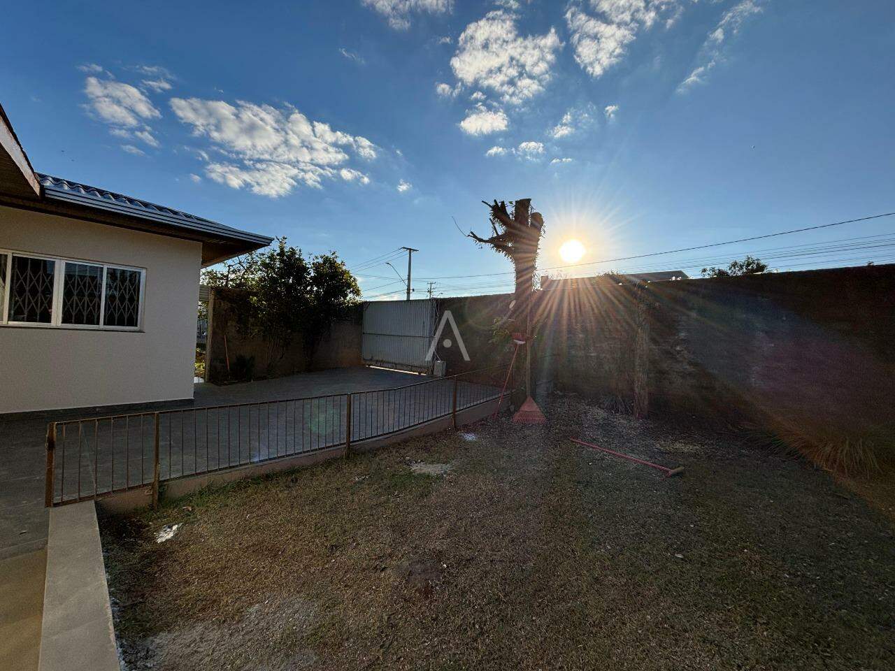 Casa Residencial para à venda no Bairro SAO CRISTOVAO em CASCAVEL: 