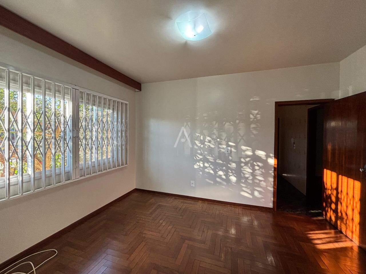 Casa Residencial para à venda no Bairro SAO CRISTOVAO em CASCAVEL: 