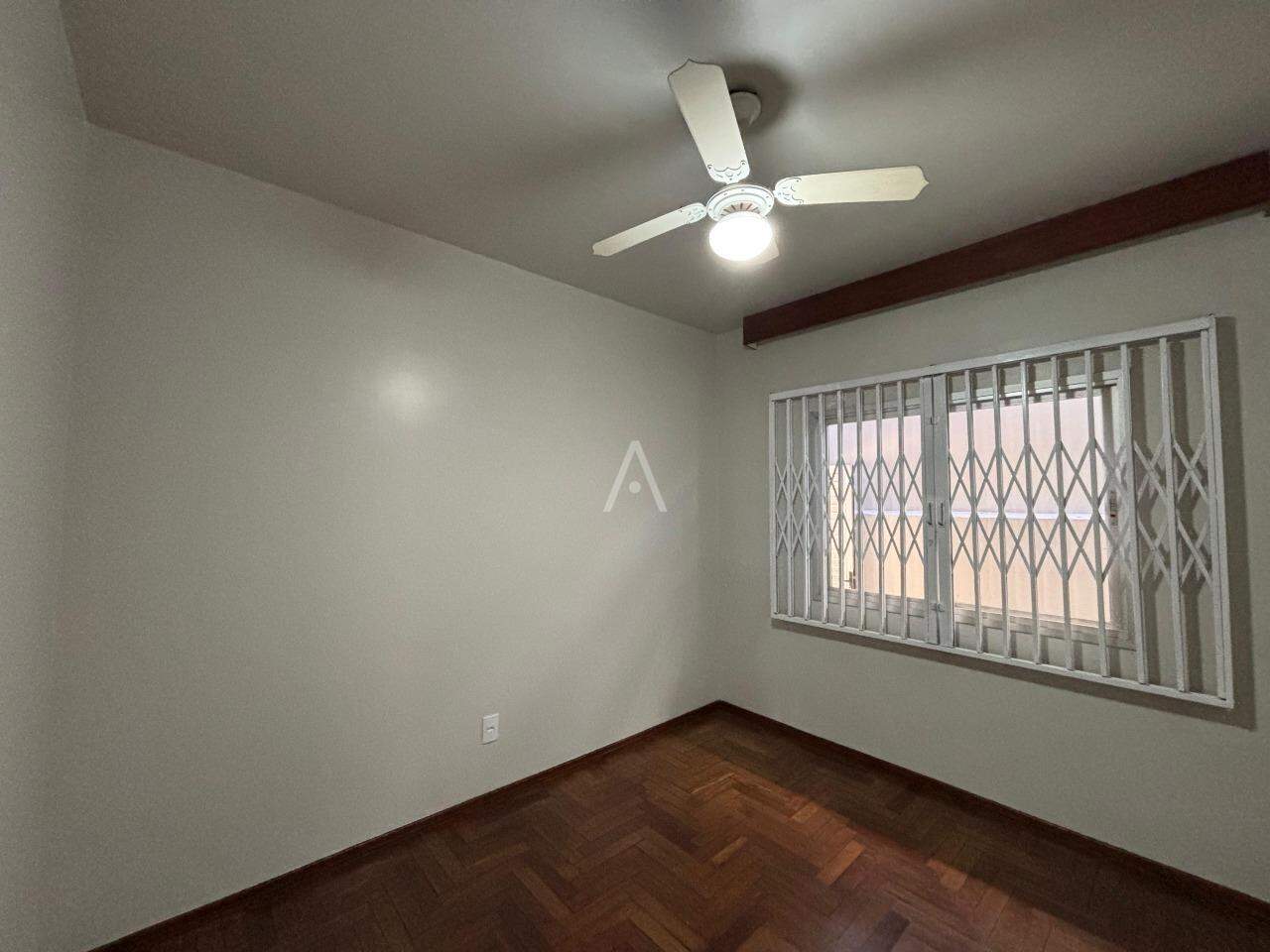 Casa Residencial para à venda no Bairro SAO CRISTOVAO em CASCAVEL: 