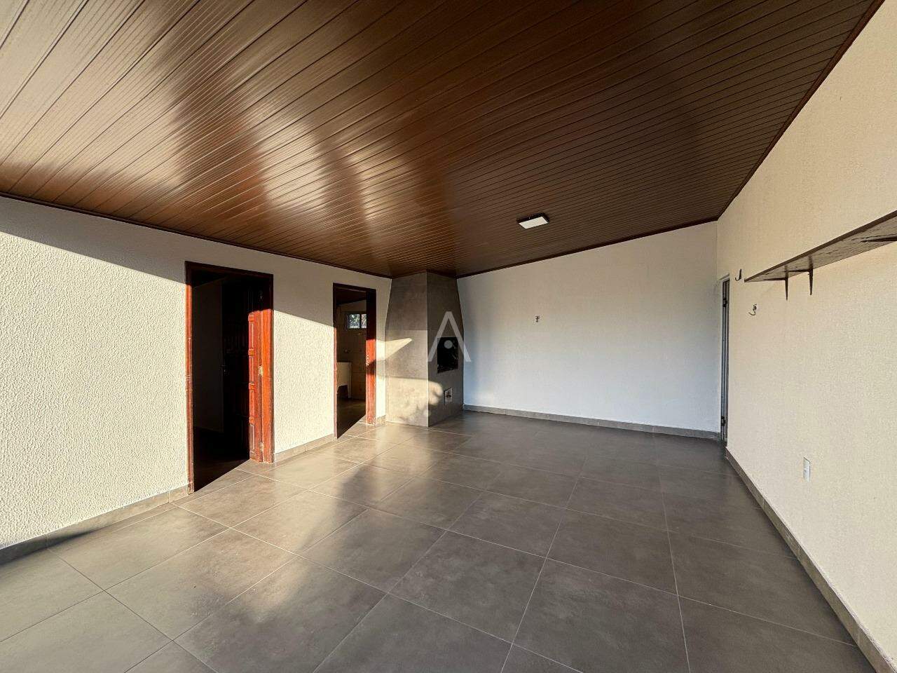 Casa Residencial para à venda no Bairro SAO CRISTOVAO em CASCAVEL: 