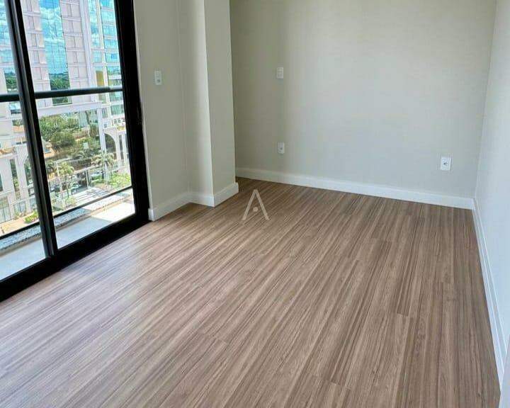 Apartamento para à venda no Bairro CENTRO em TOLEDO: 