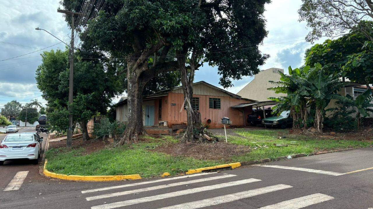 Terreno para à venda no Bairro JARDIM CONCORDIA em TOLEDO: 