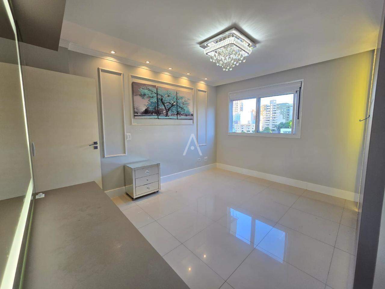 Apartamento para à venda no Bairro CENTRO em CASCAVEL: 