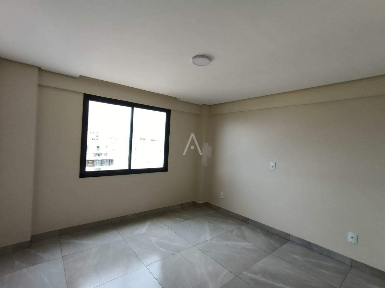 Apartamento para para aluguel no Bairro CENTRO em CASCAVEL: 