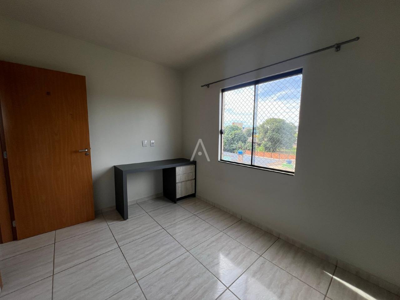 Apartamento para para aluguel no Bairro ESMERALDA em CASCAVEL: 
