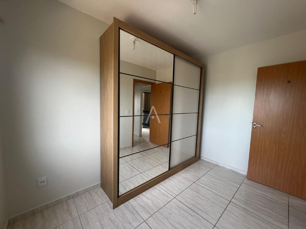 Apartamento para para aluguel no Bairro ESMERALDA em CASCAVEL: 