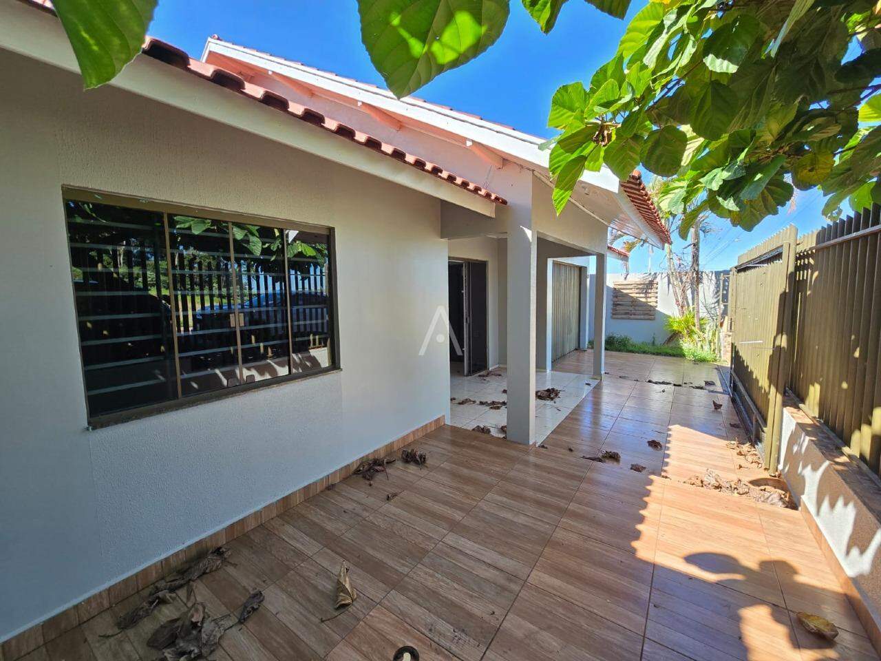 Casa Residencial para para aluguel no Bairro Jardim Parizotto em TOLEDO: 