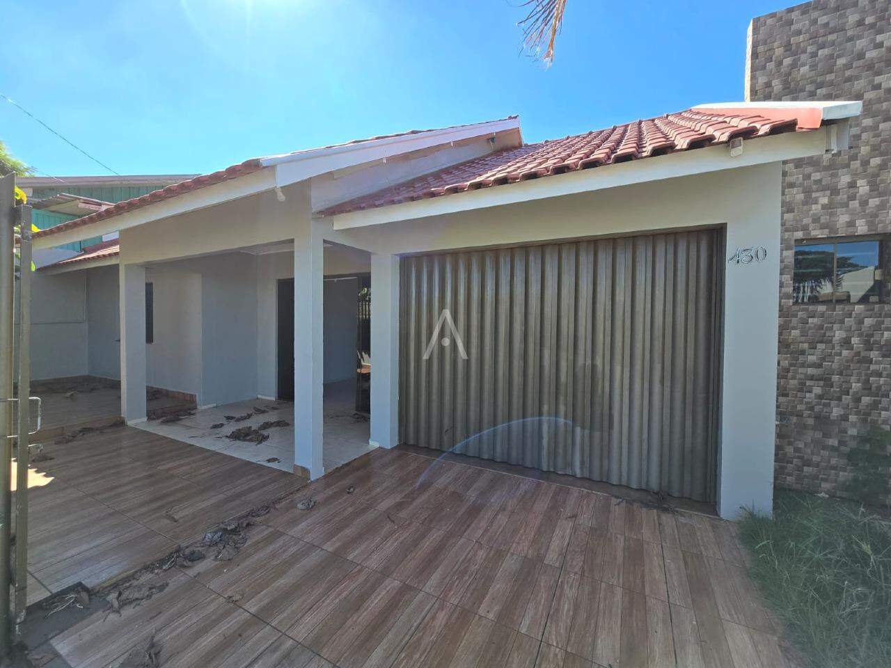Casa Residencial para para aluguel no Bairro Jardim Parizotto em TOLEDO: 