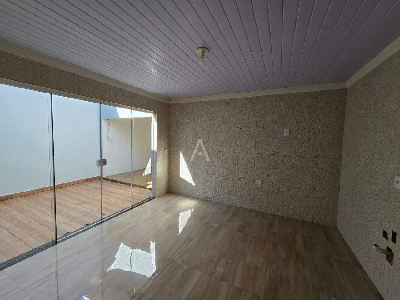 Casa Residencial para para aluguel no Bairro Jardim Parizotto em TOLEDO: 