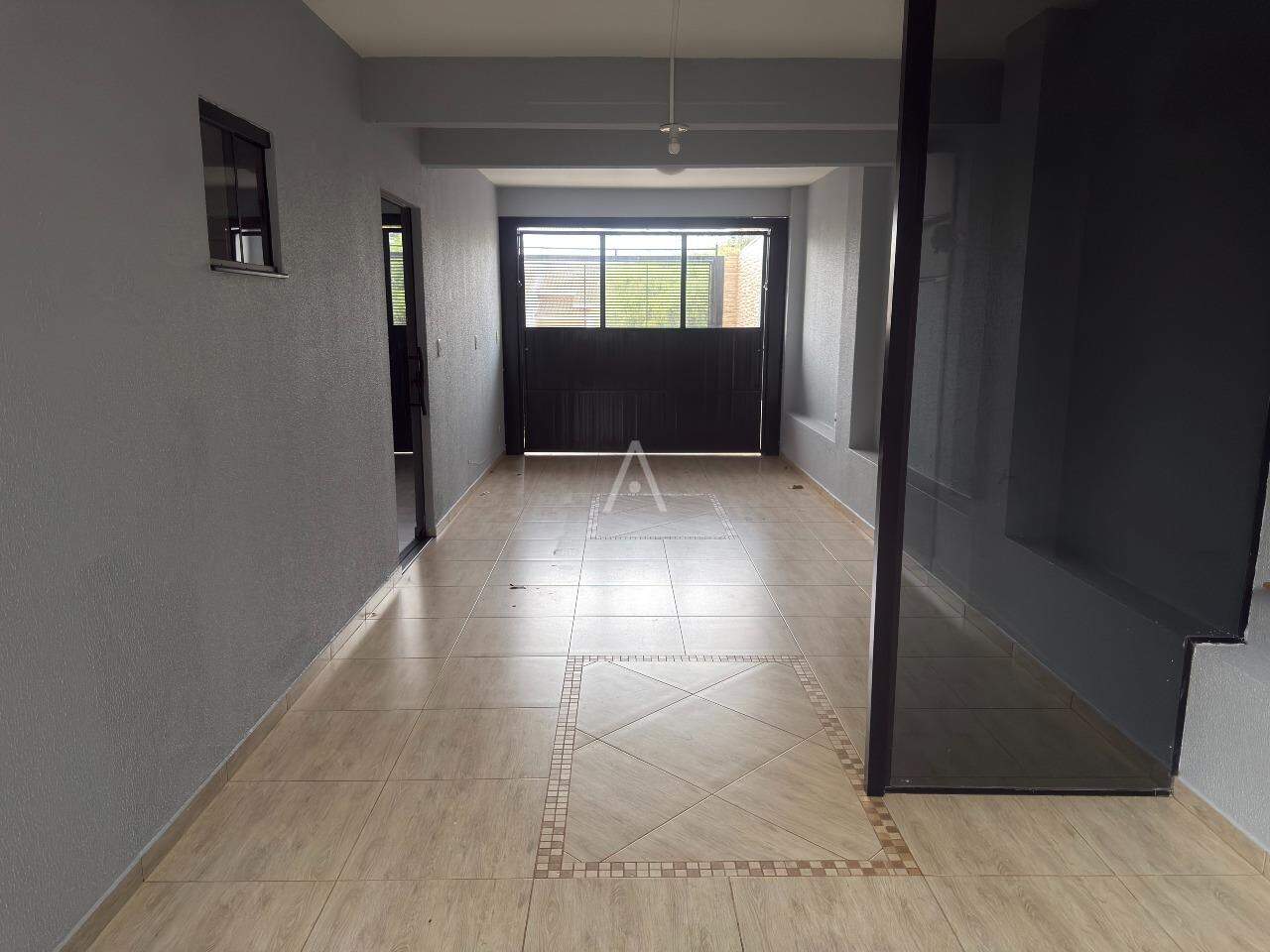 Sobrado para para aluguel no Bairro SANTA CRUZ em CASCAVEL: 