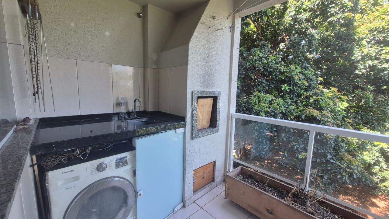 Apartamento para à venda no Bairro CANCELLI em CASCAVEL: SACADA