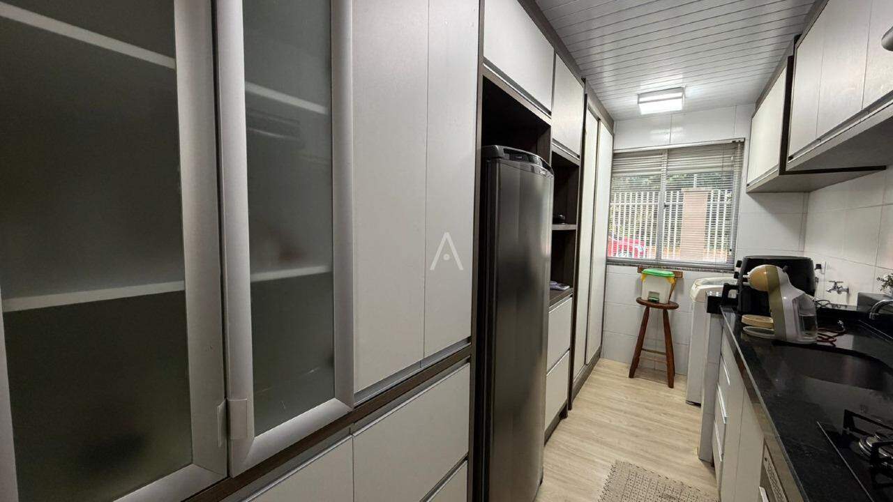 Apartamento para para aluguel no Bairro NEVA em CASCAVEL: 