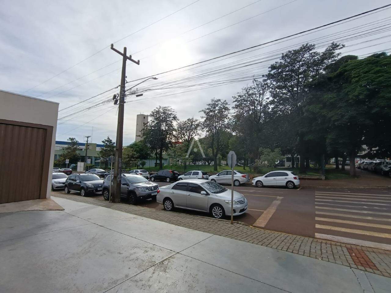Sala Comercial para para aluguel no Bairro SANTA CRUZ em CASCAVEL: 