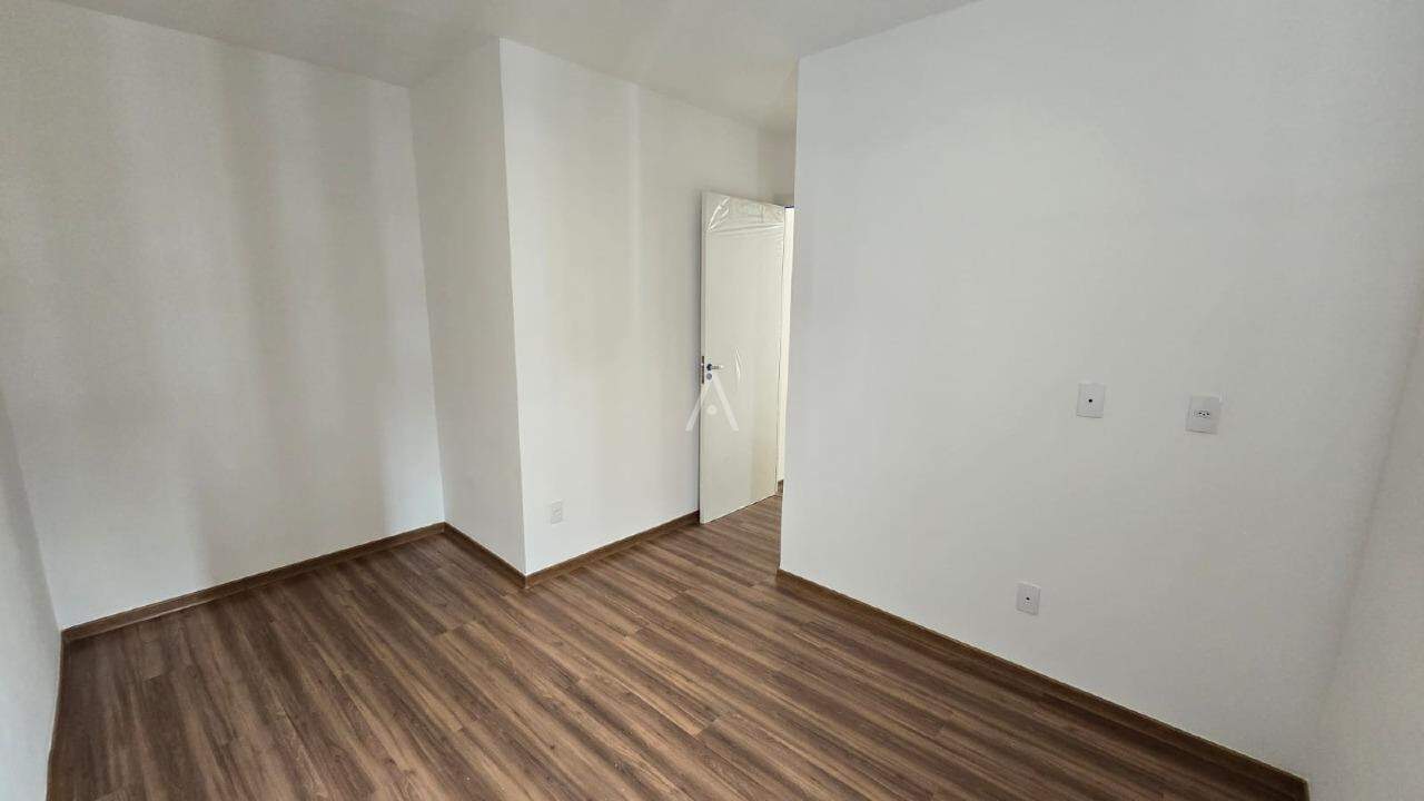 Apartamento para à venda no Bairro VILA INDUSTRIAL em TOLEDO: 