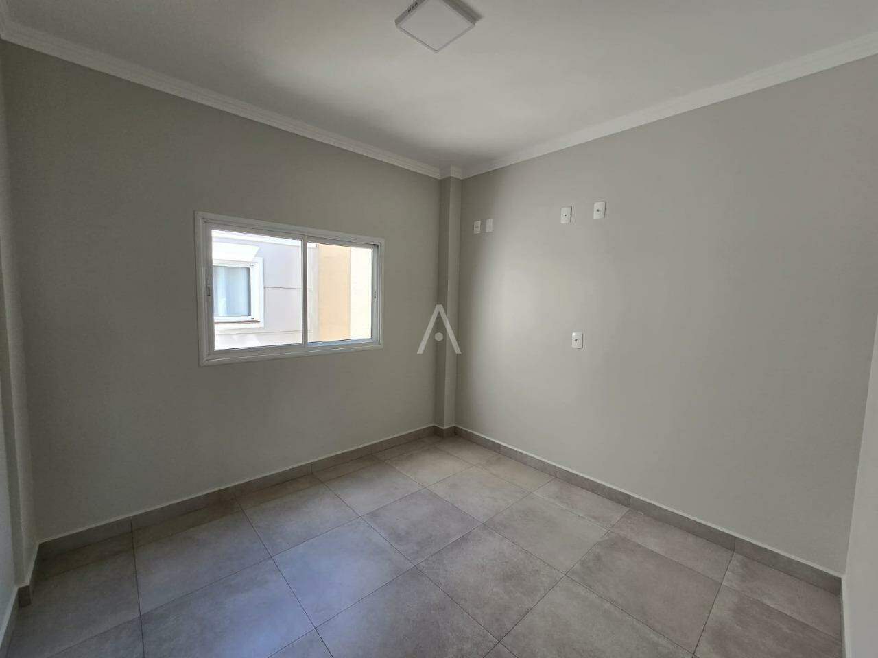 Apartamento para para aluguel no Bairro JARDIM COOPAGRO em TOLEDO: 
