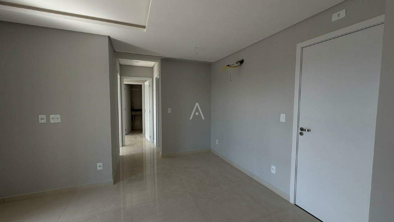 Apartamento para para aluguel no Bairro CENTRO em CASCAVEL: 