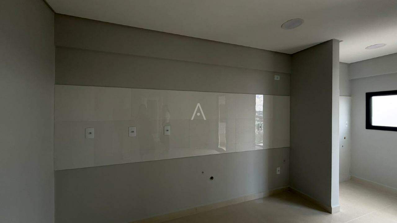 Apartamento para para aluguel no Bairro CENTRO em CASCAVEL: 