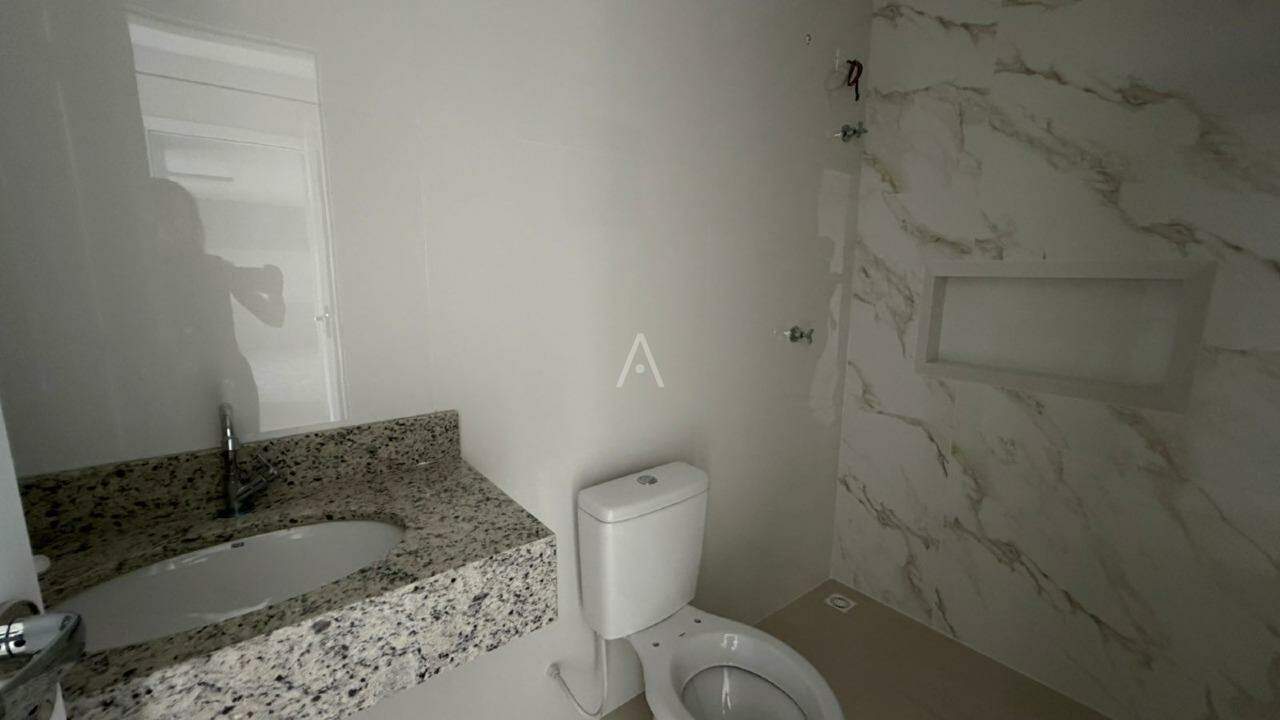 Apartamento para para aluguel no Bairro CENTRO em CASCAVEL: 