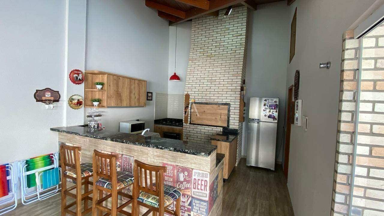 Apartamento para à venda no Bairro JARDIM GISELA em TOLEDO: 