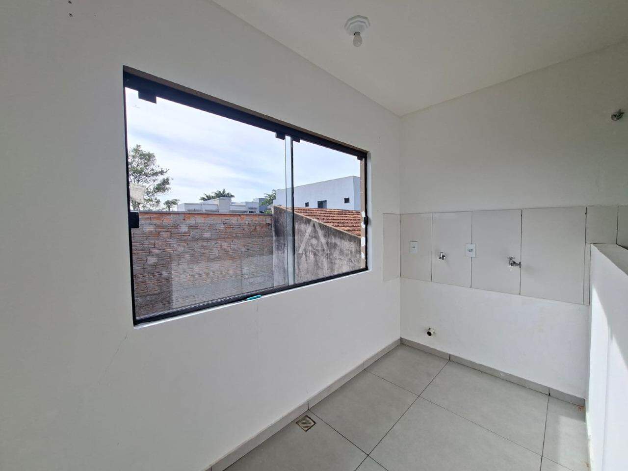 Casa Residencial para para aluguel no Bairro CANADA em CASCAVEL: 