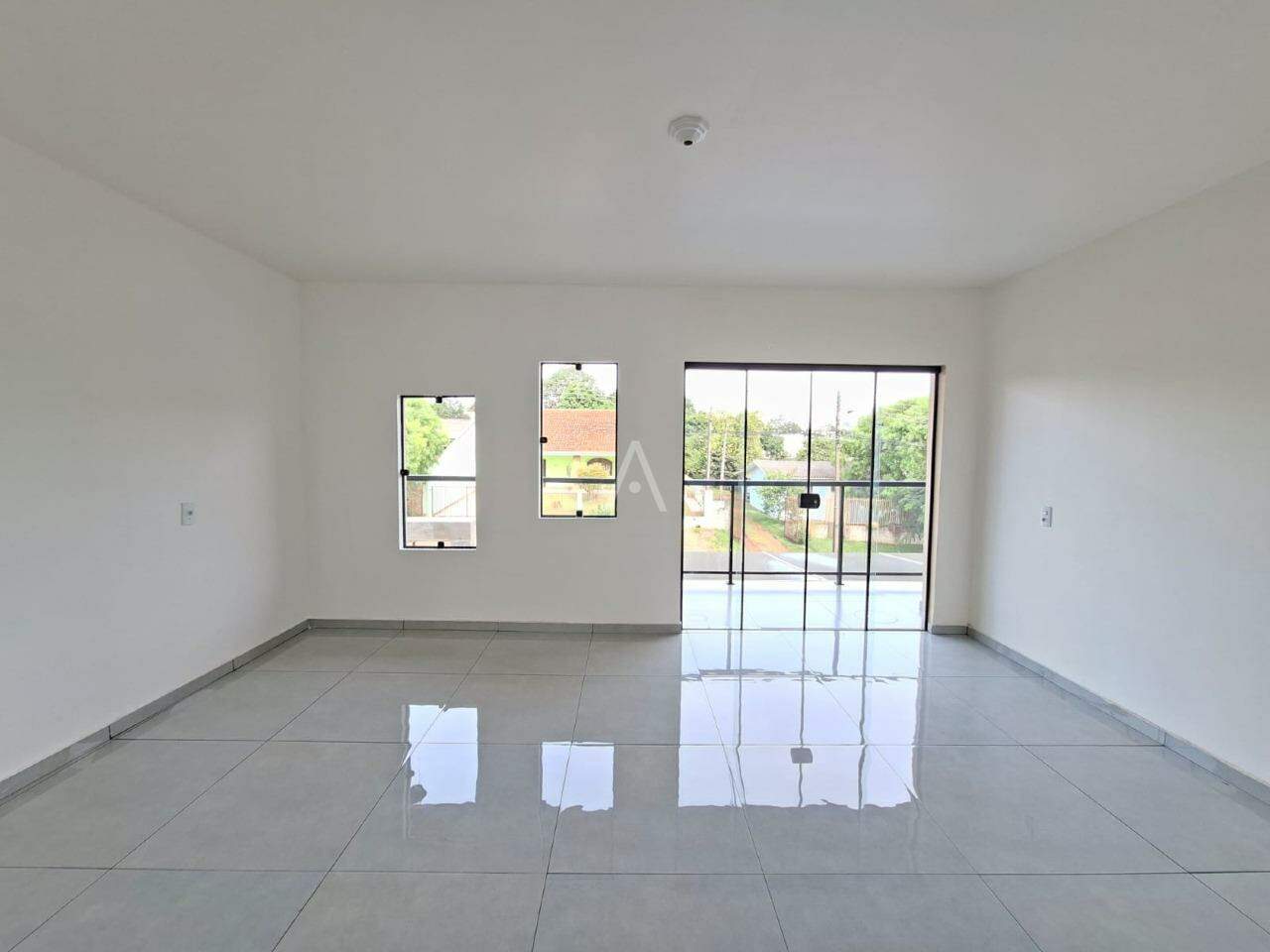 Casa Residencial para para aluguel no Bairro CANADA em CASCAVEL: 